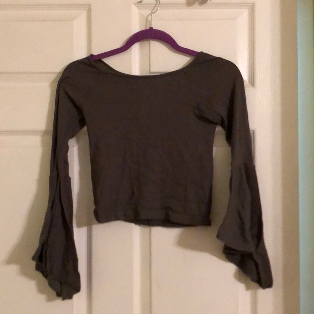 Suzette collection olive green crop top